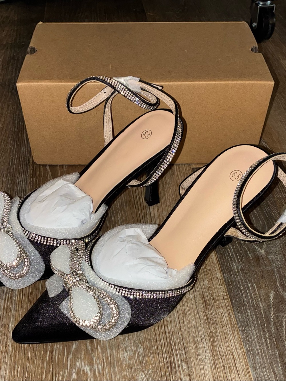 Amazon Black Pointed Toe Ankle-Strap Heels with Crystal Bow Detail - Picture 2 of 4